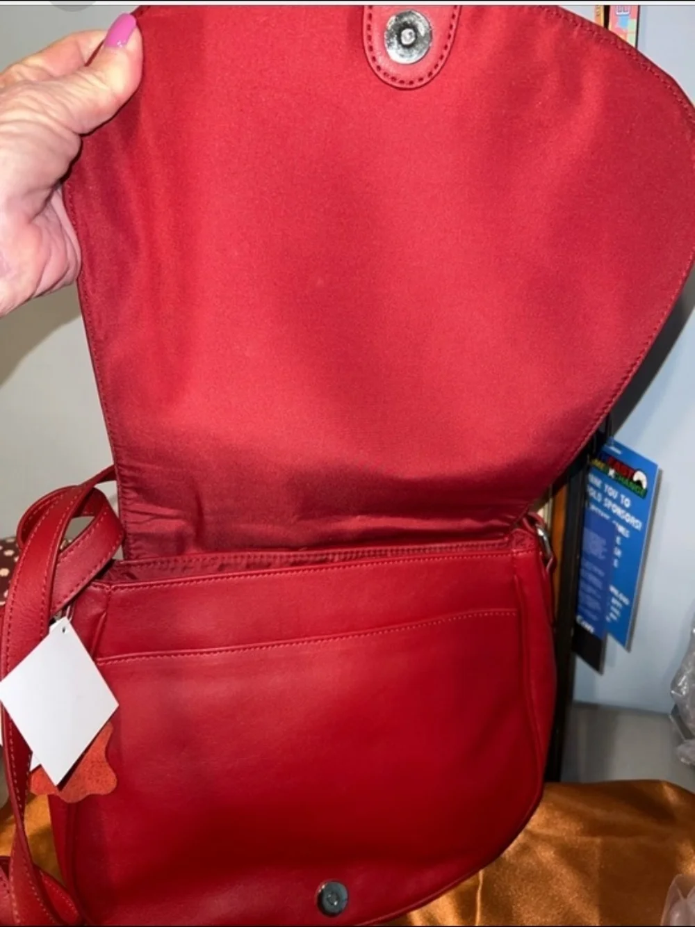 Giani Bernini sleek giani