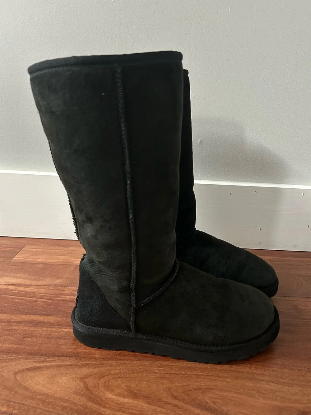 UGG questions leave