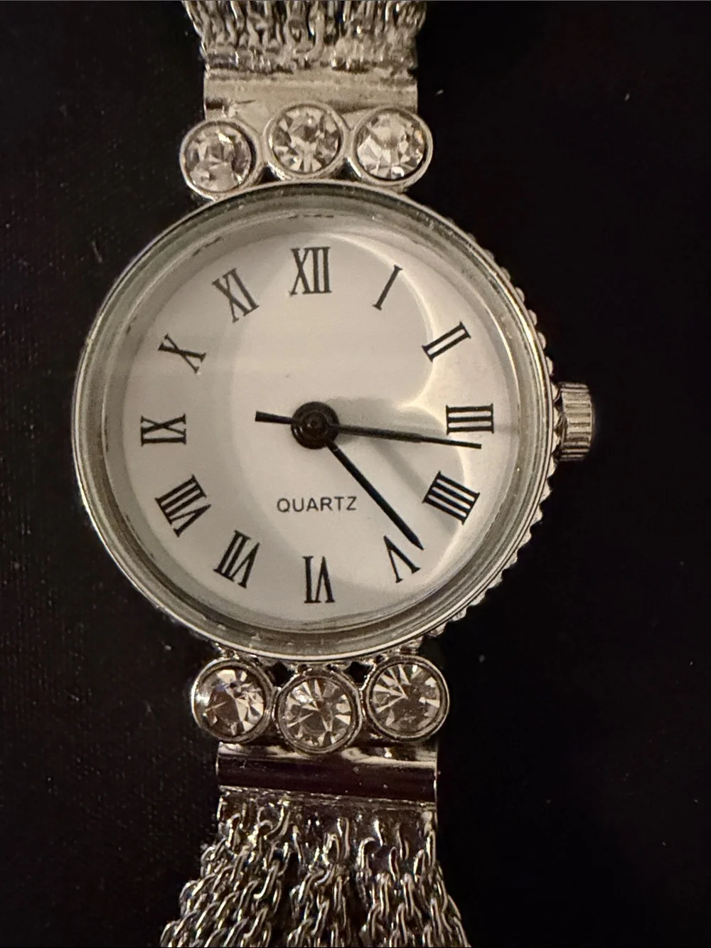 Women's Quartz Silver Mesh Bracelet Watch with Roman Dial