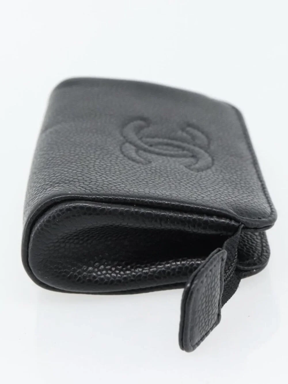 CHANEL brand	chanel color	black