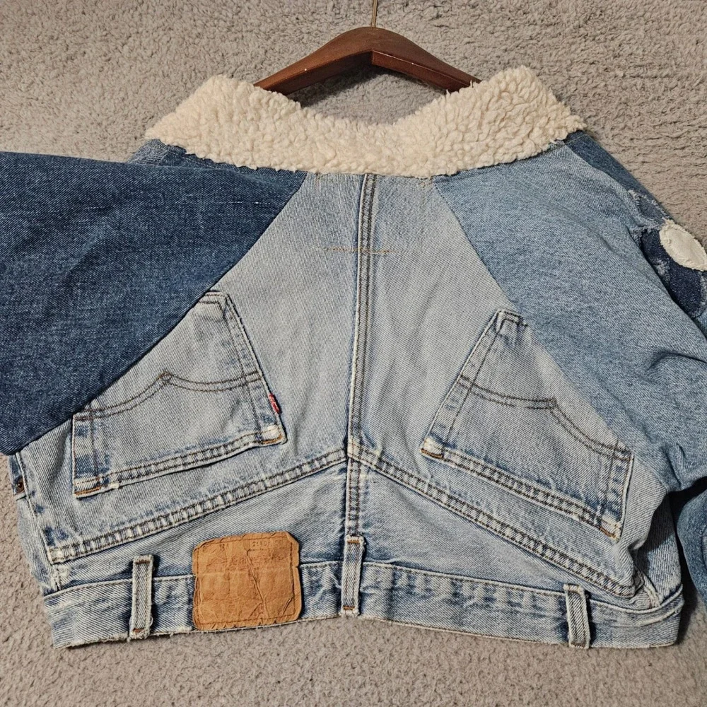 Spike & Elvis size medium