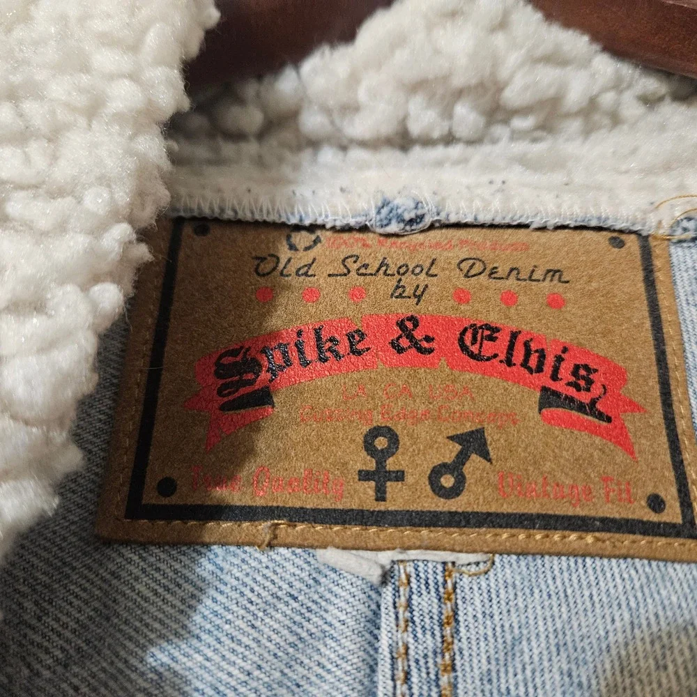 Spike & Elvis 12 any tag
