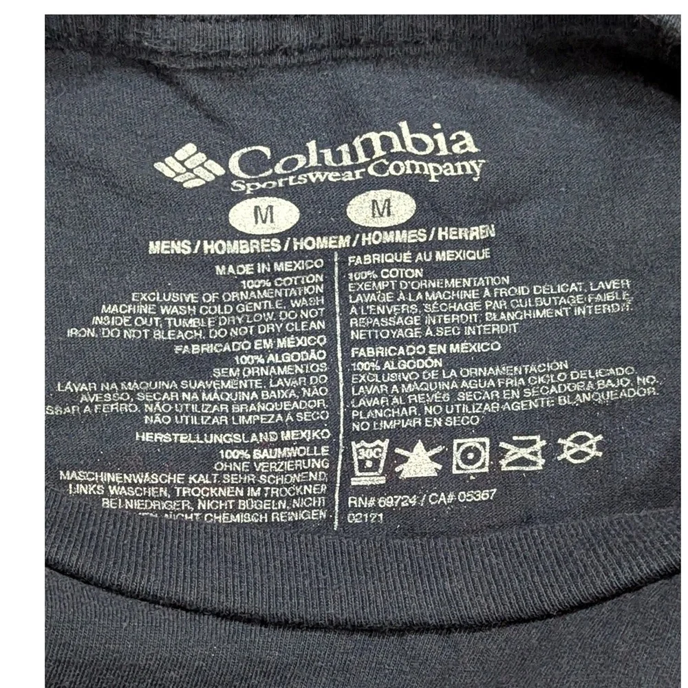 Columbia PFG Mens Size Medium Navy Blue Fishing Flag Graphic T Shirt 100% Cotton