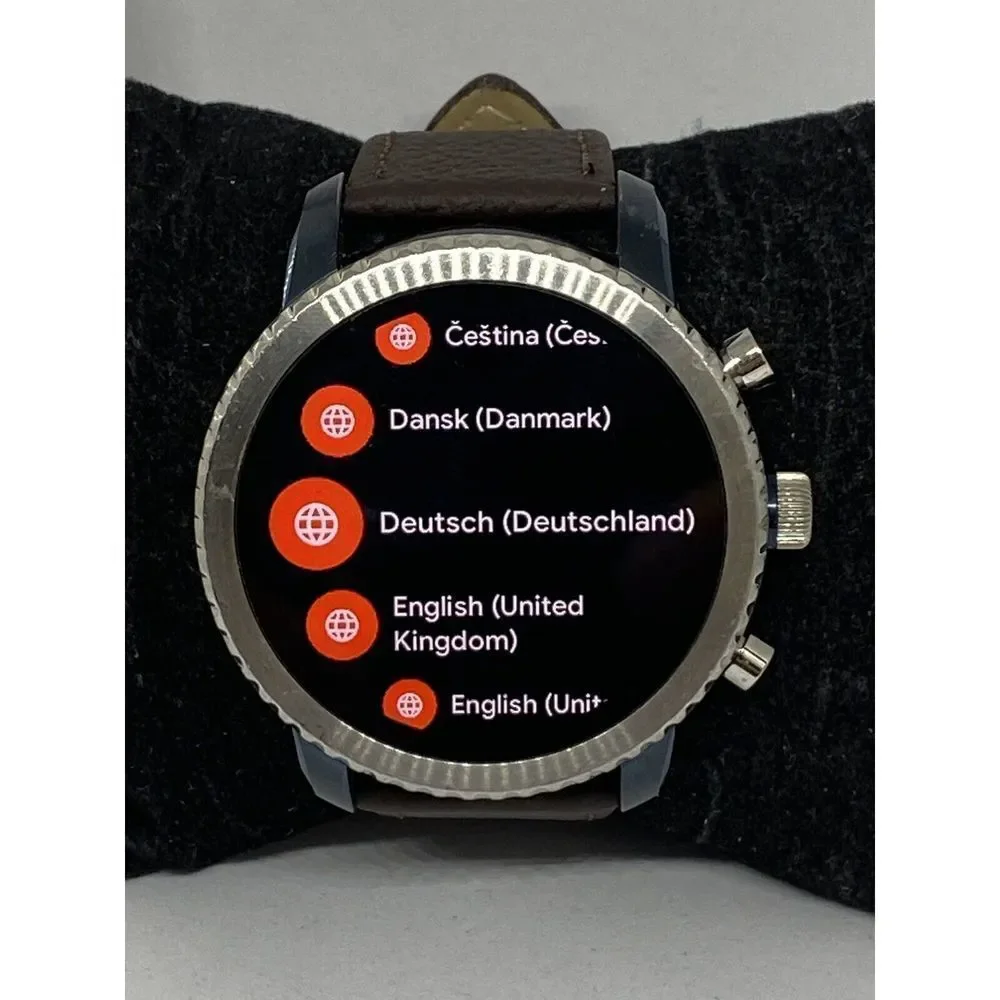 Fossil classy watch