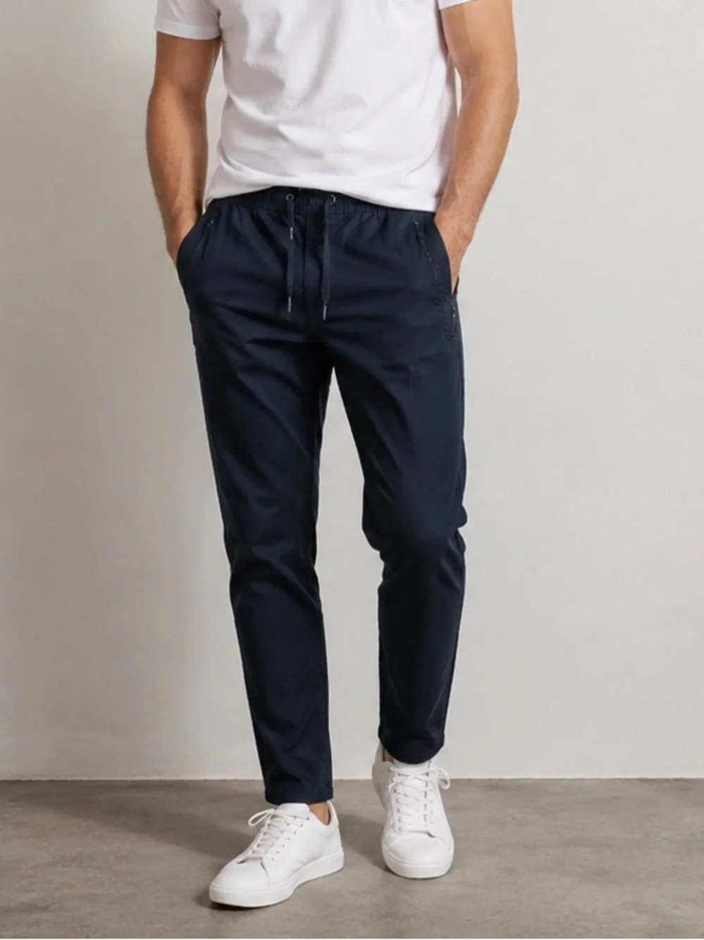 Zanerobe Men’s Chino Pants with‎ Drawstring Waist 32” Black