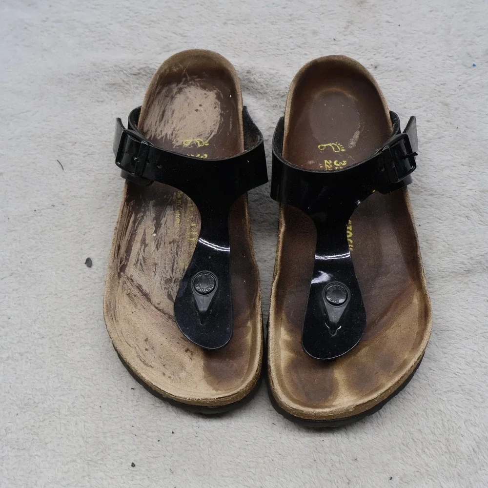 Birkenstock scratched footbed