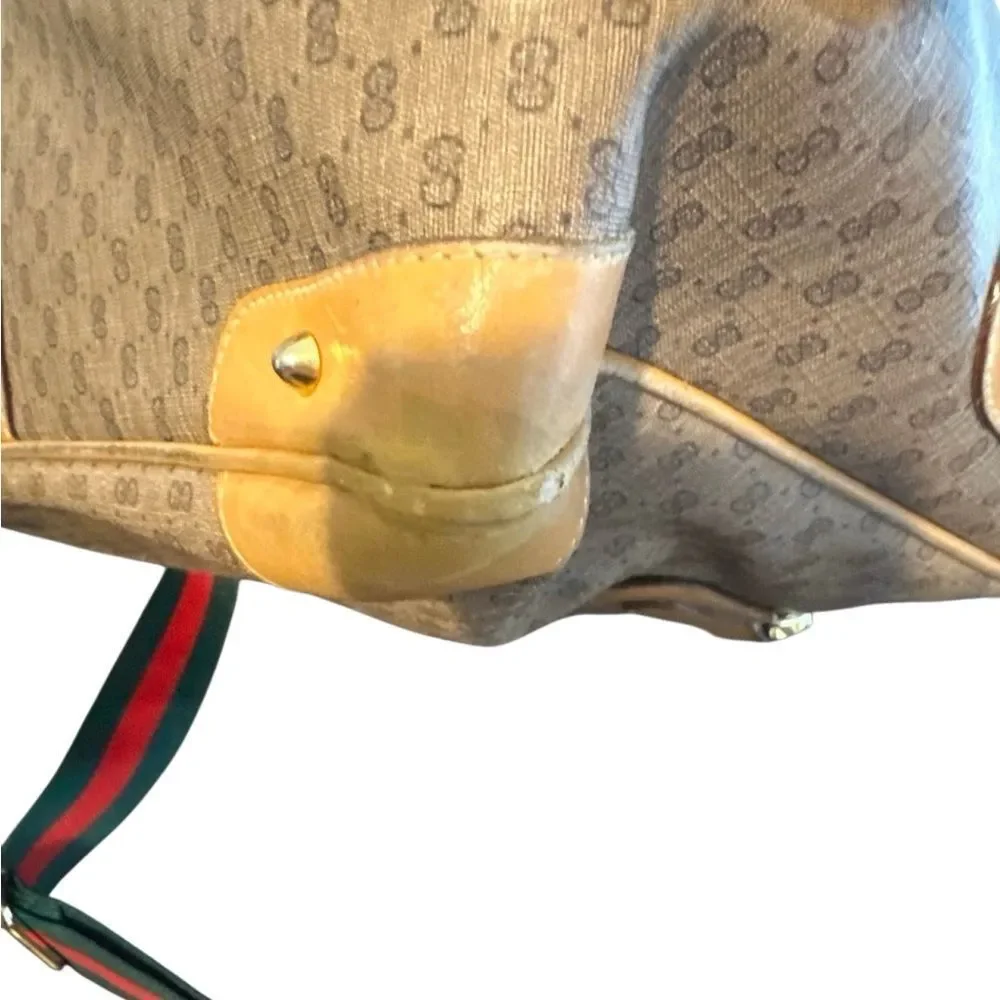 Gucci elegant crack