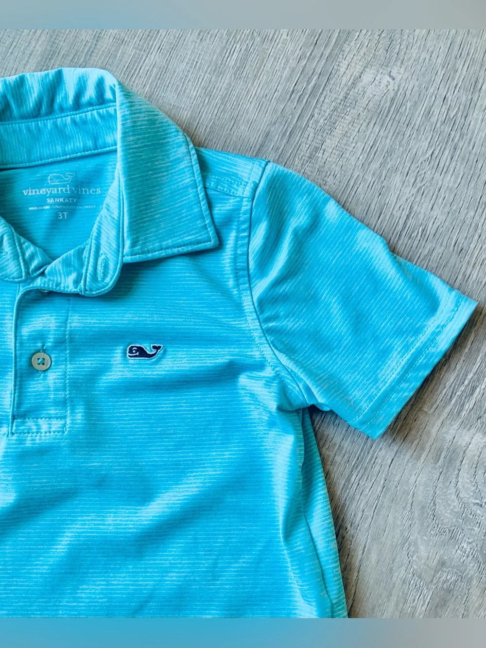 Vineyard Vines great new