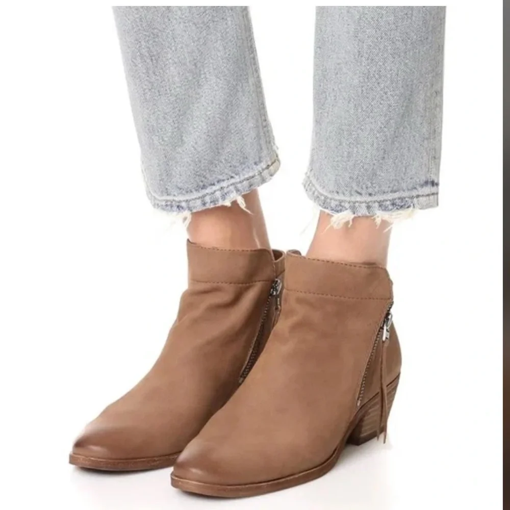 Sam Edelman Sz 9 Packer Brown Western Ankle Boots with Suede Texture Side Zipper