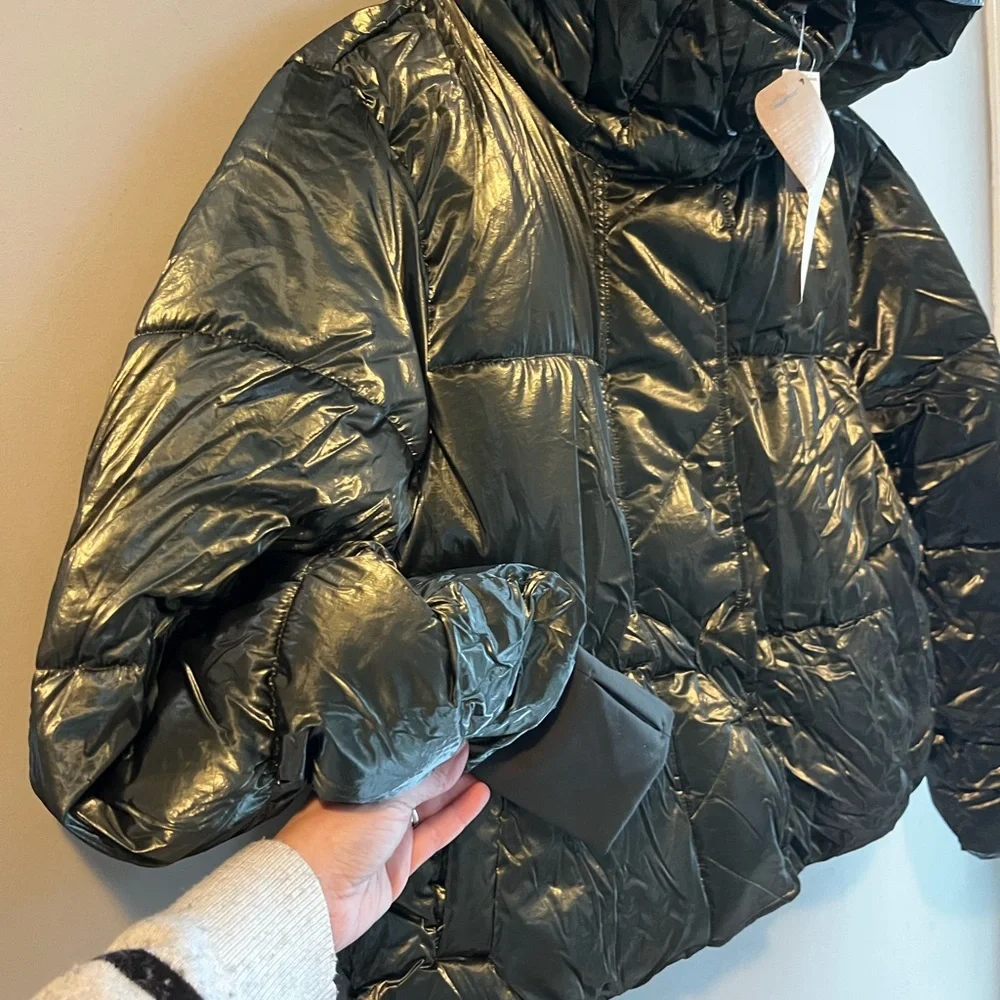 GAP Glossy Green Puffer Jacket Hooded Cropped GorpCore NWT Small