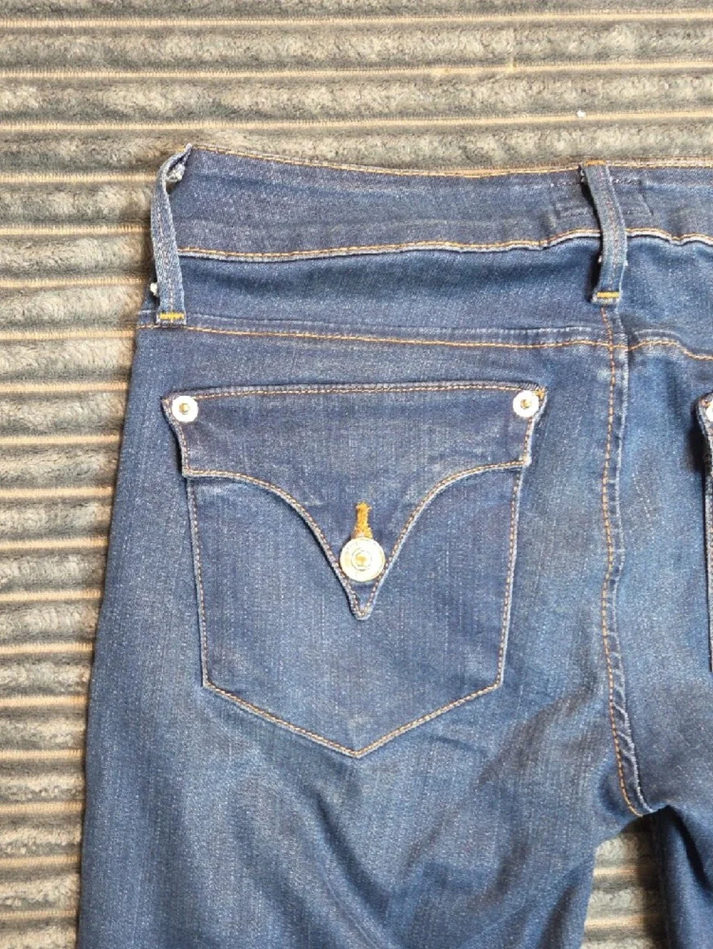 Hudson Jeans topstitching hem