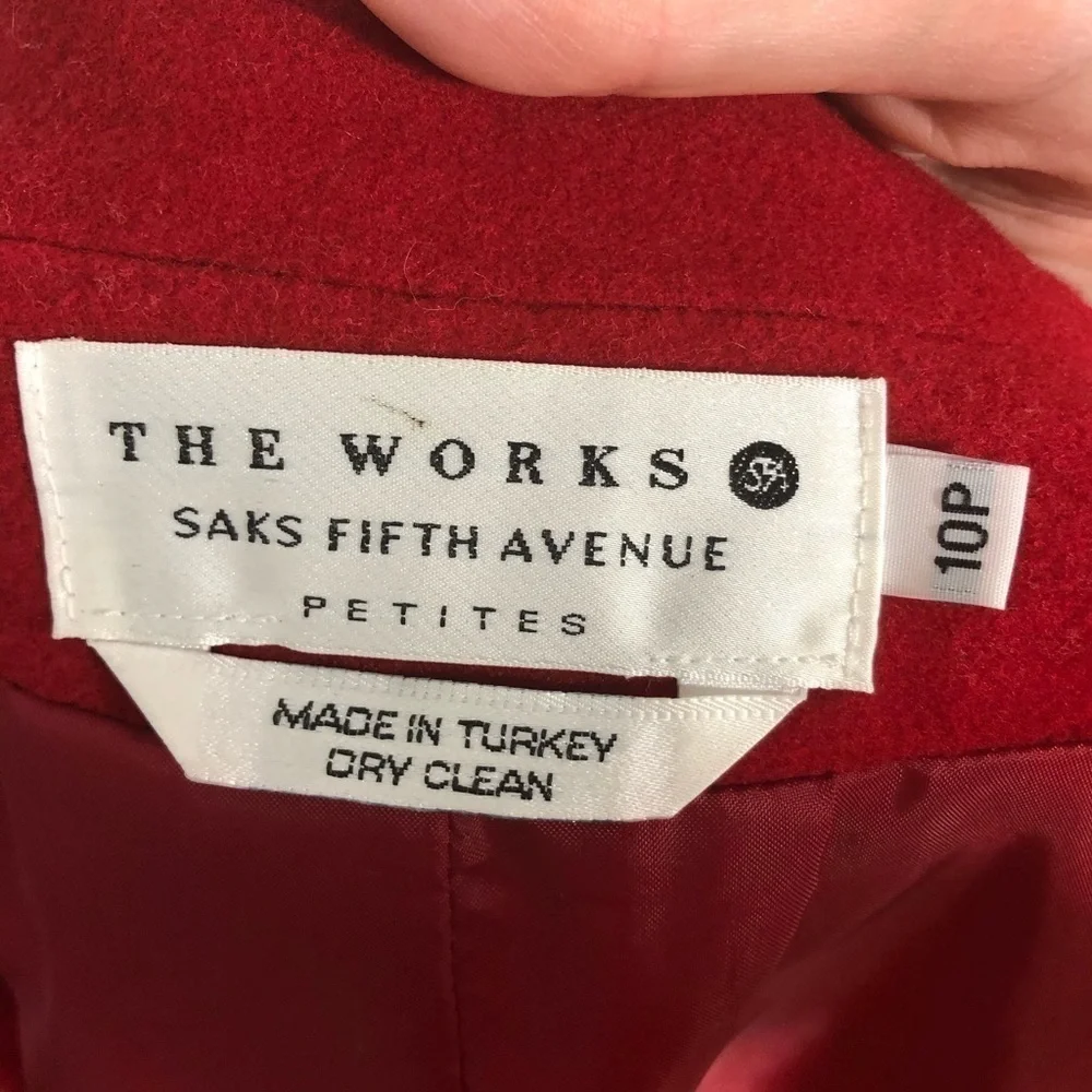 Saks Fifth Avenue saks fifth