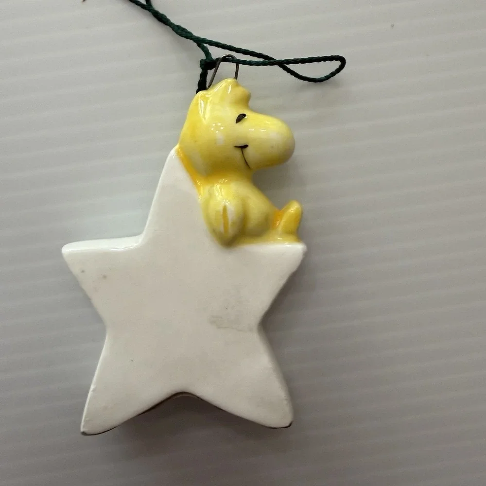Vintage 1980 Woodstock Peanuts Merry Christmas Star Ceramic Snoopy Bird