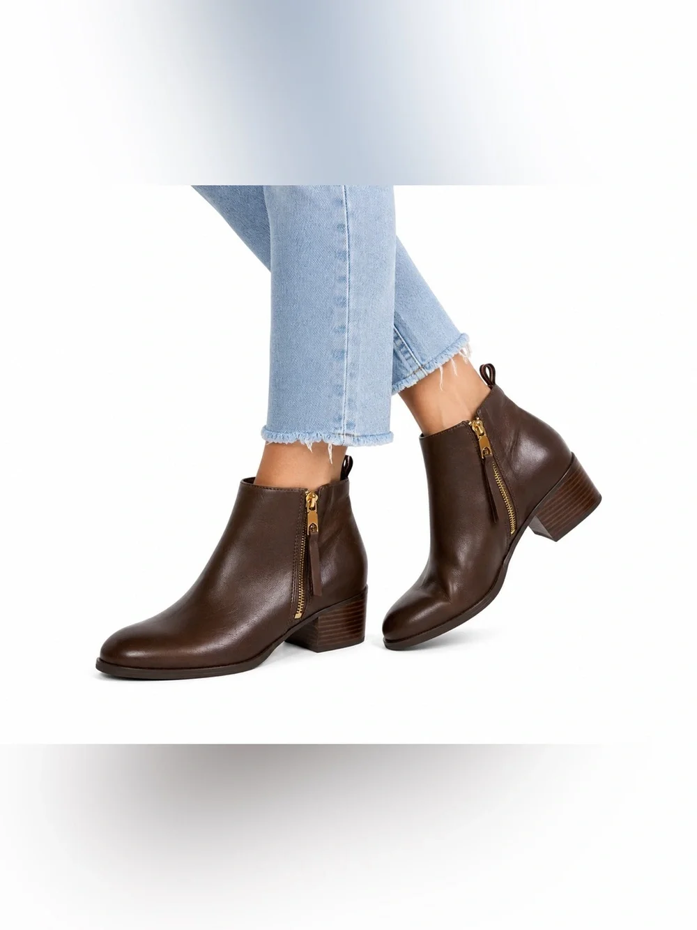 Tommy Hilfiger‎ Size 8.5 Womens Dark Brown Ankle Zip Booties