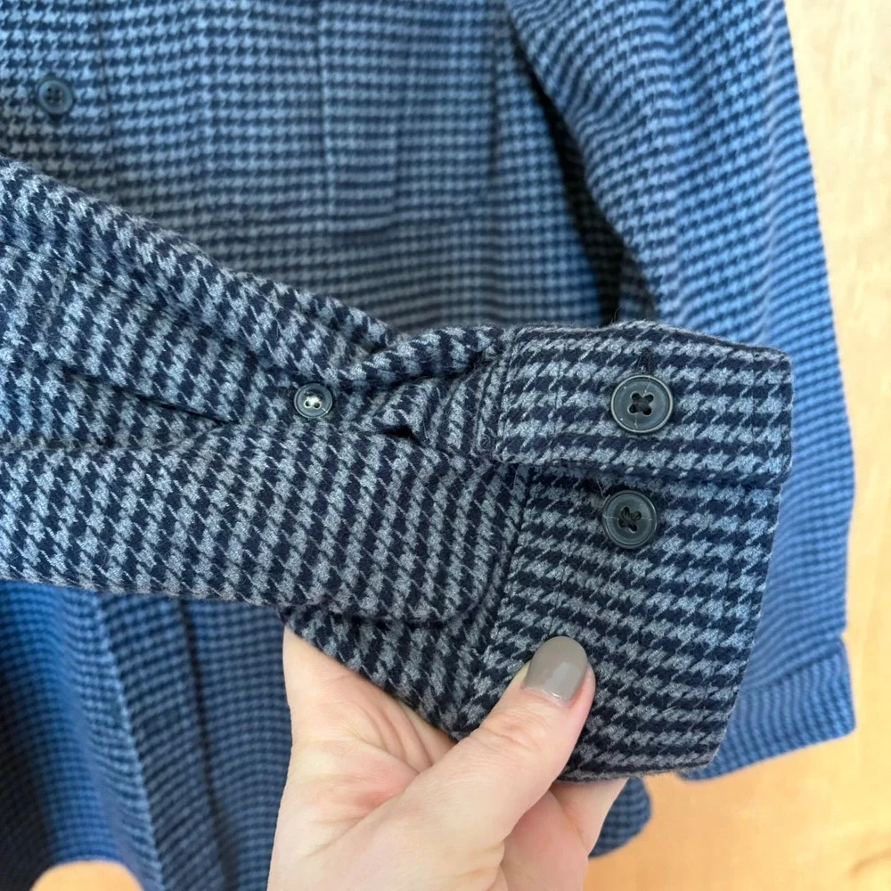Banana Republic wrap yourself