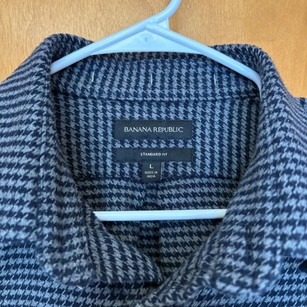 Banana Republic wrap yourself