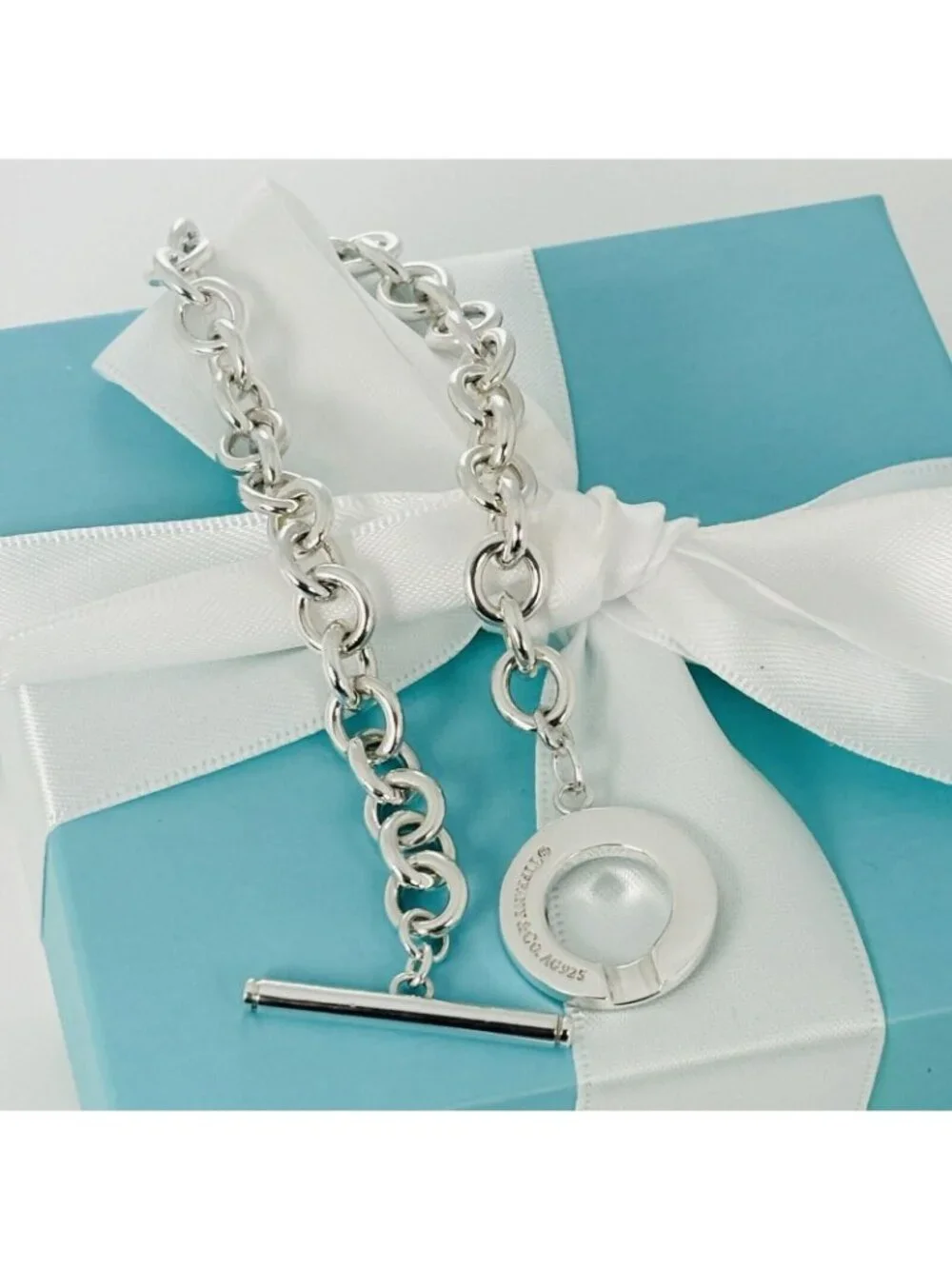 Tiffany & Co. guaranteed 100%