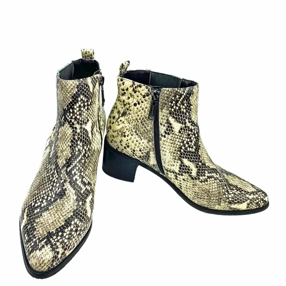 Blondo ankle booties