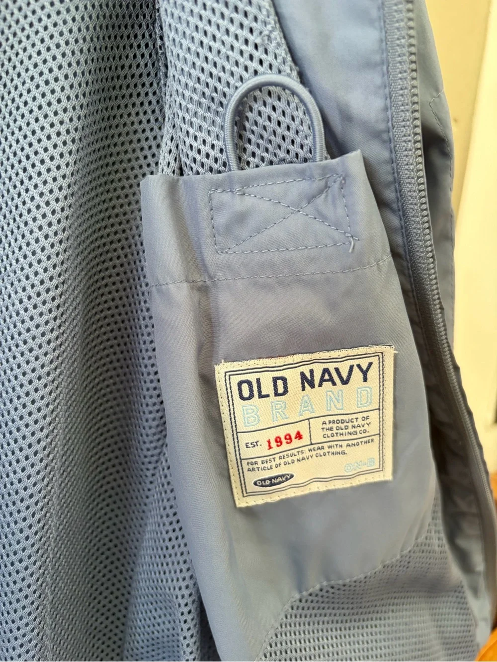 Old Navy armpit lightweight