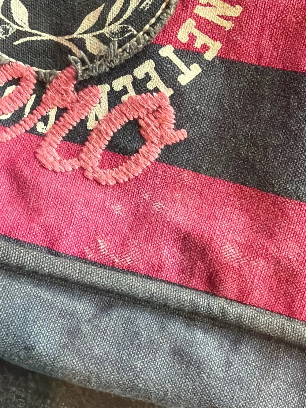 Aeropostale navy pink