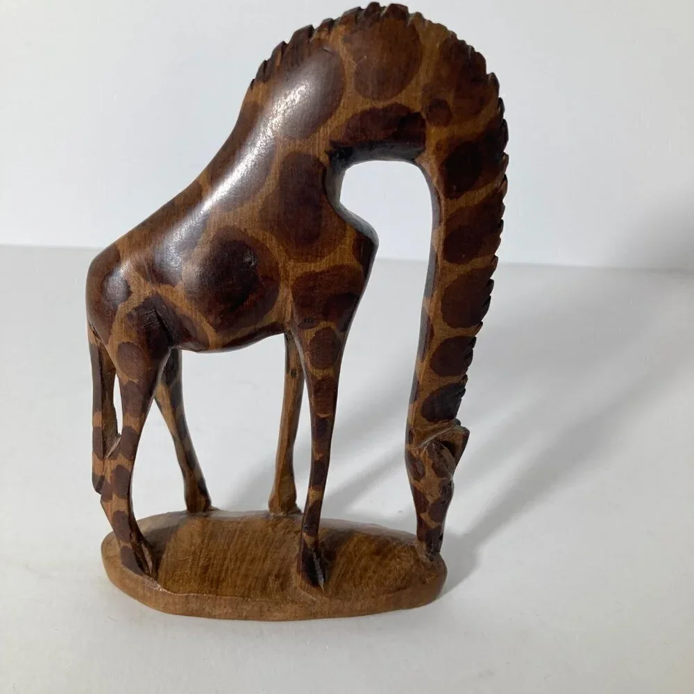 Hand Carved Wood Feeding Giraffe 3 x 6