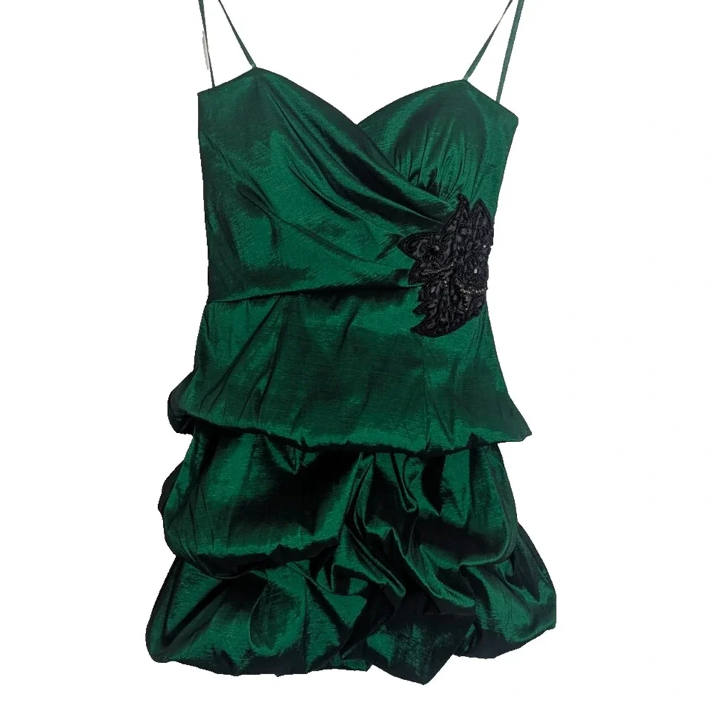 City Triangles Green Strapless Bubble Mini Dress Size 7 Beaded K1 Goth Glam
