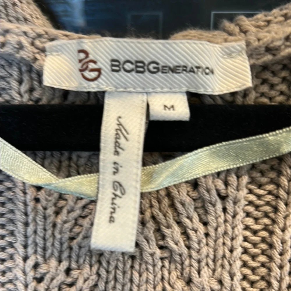 BCBGeneration lightweight open