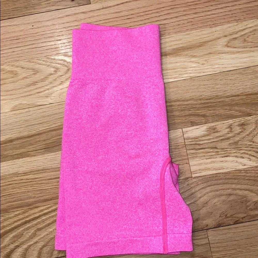 Amazon Essentials pink spandex