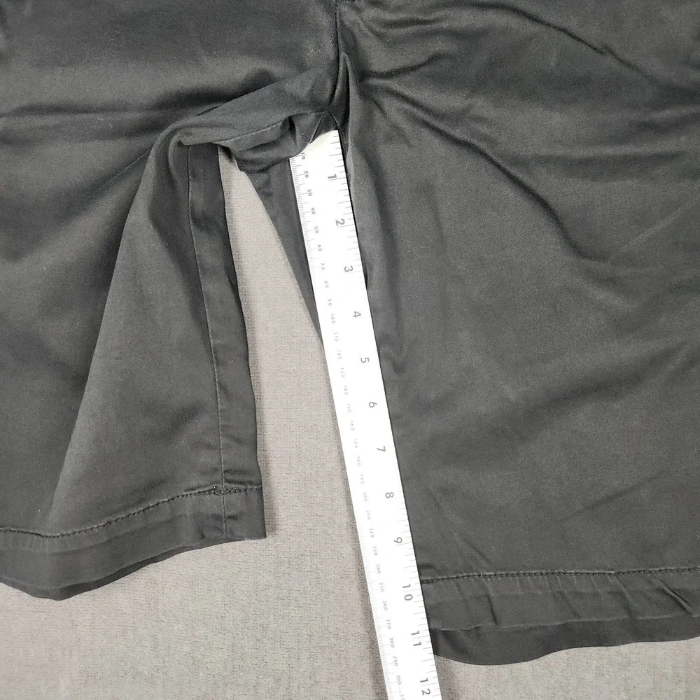 Banana Republic Shorts Womens Size 4 Tall Black‎ Bermuda