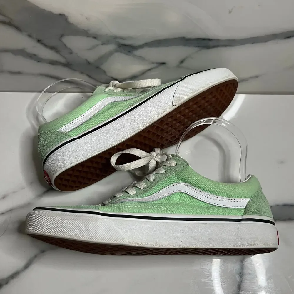 Vans Skateboard Mint Green Low Top Suede Leather Sneakers Men Sz 6 Women Sz 7.5