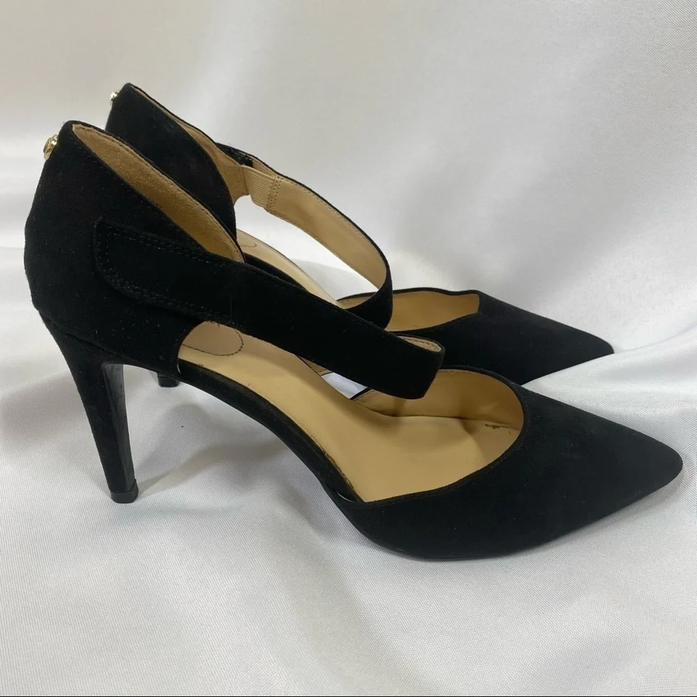 Liz Claiborne couple smudges