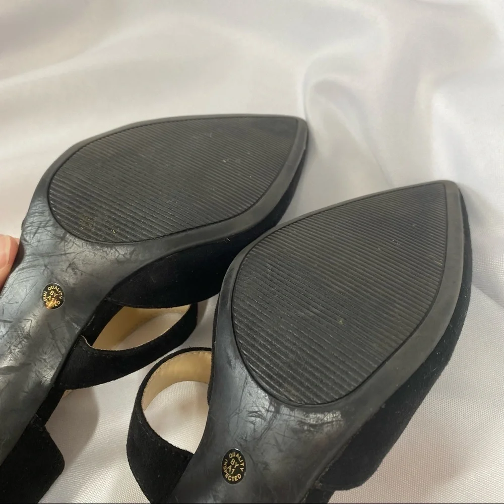 Liz Claiborne couple smudges