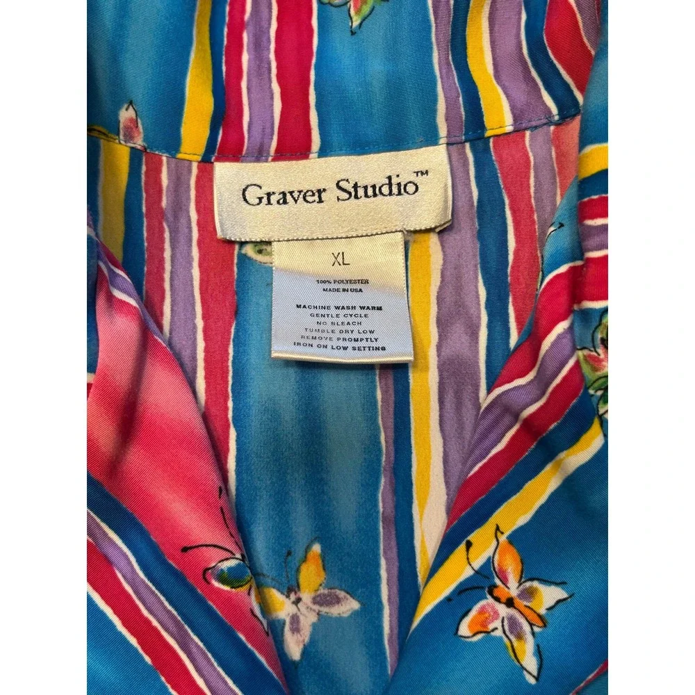 Graver Studio vibrant three
