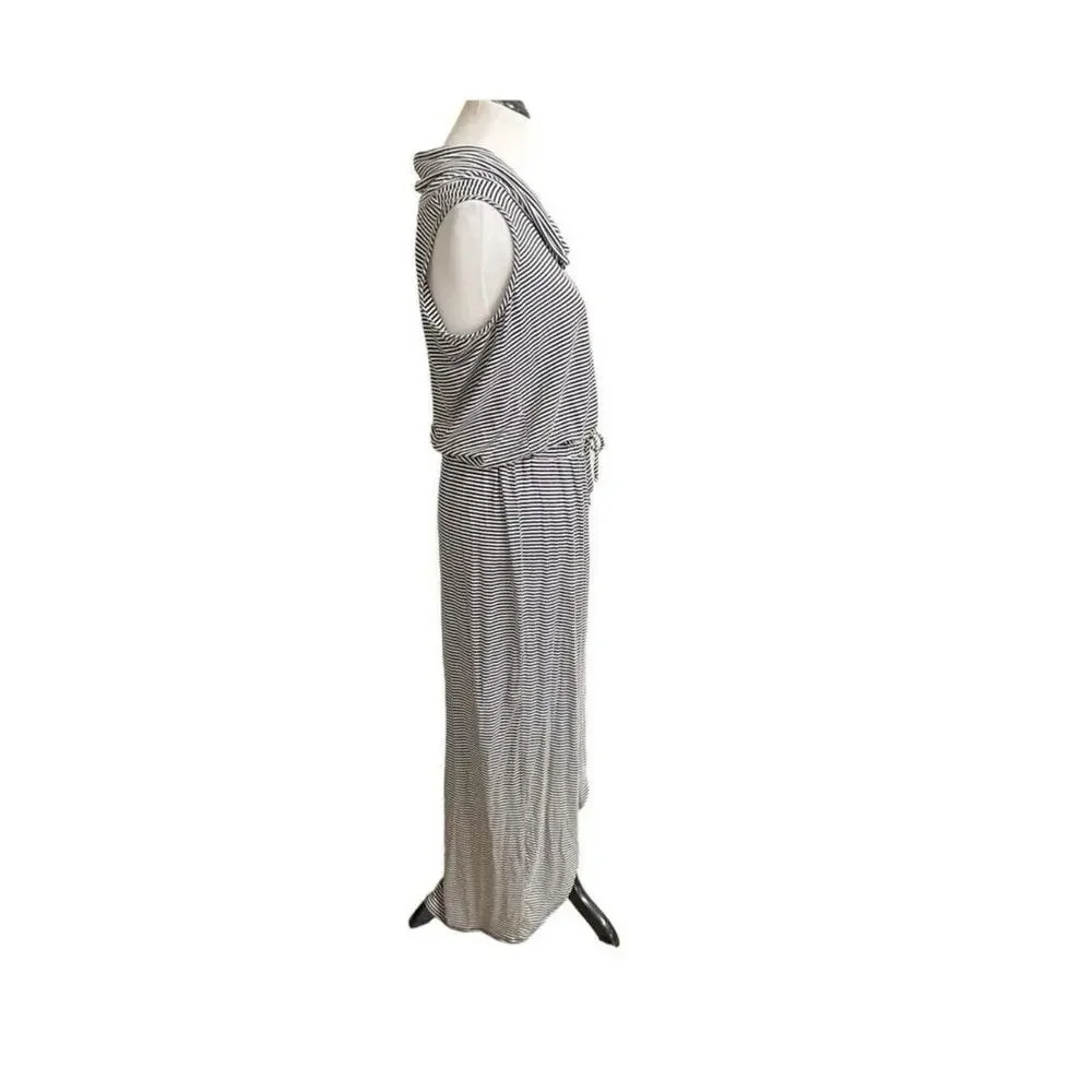 Anthropologie lightweight sleeveless