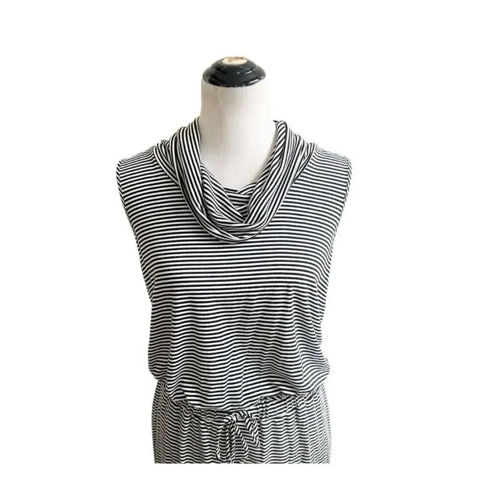 Anthropologie lightweight sleeveless