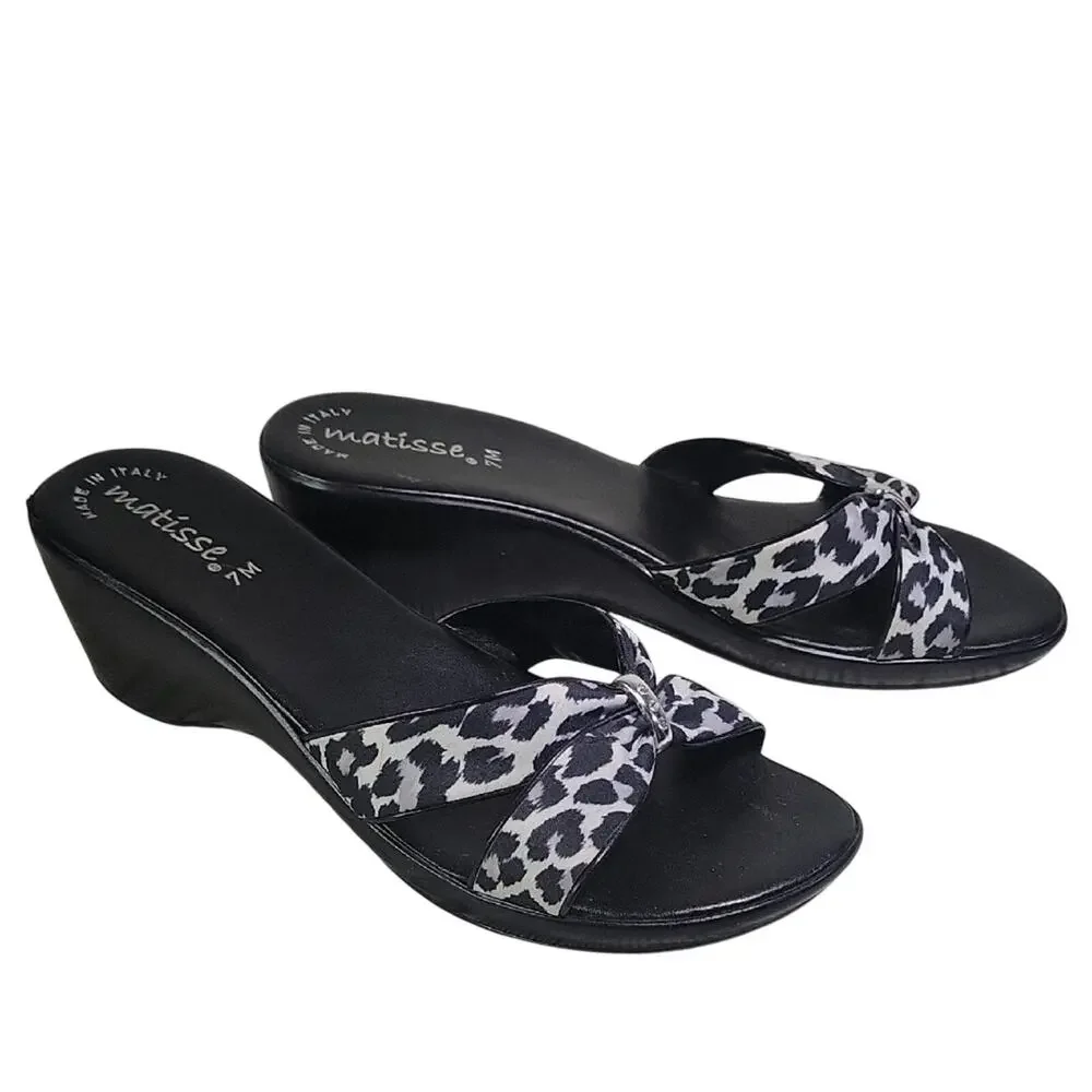 Matisse Black and White Leopard Print Wedge Sandals Womens Size 7