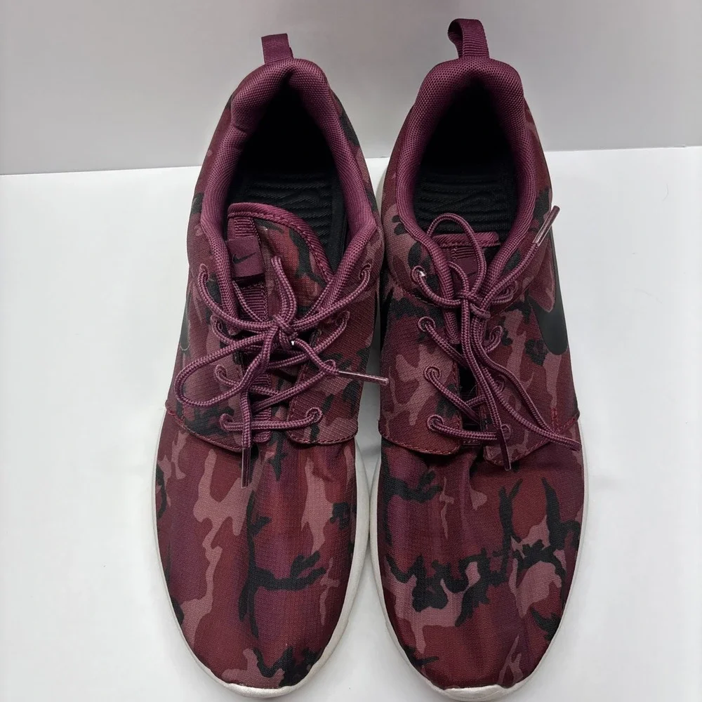 Men's 2014‎ Nike Roshe Run Print 'Red Camo' Lightweight Running Shoes Size 9