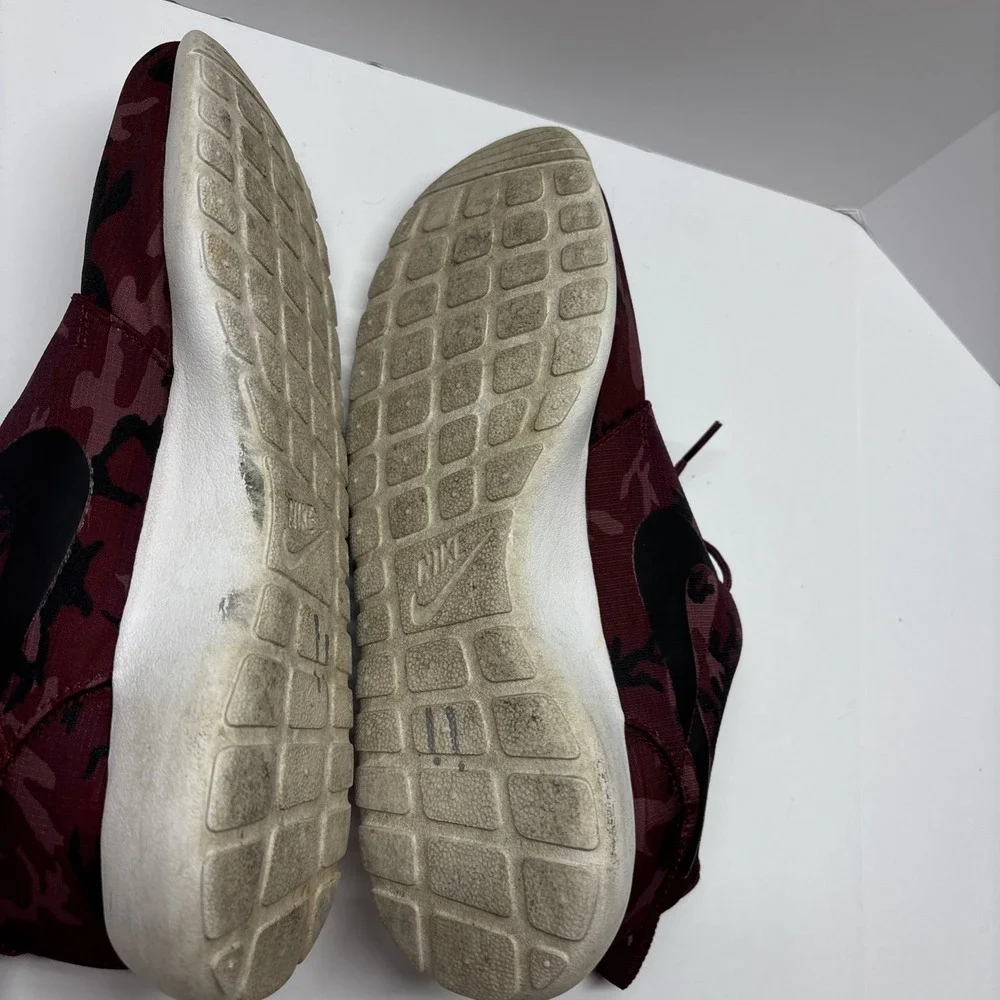 Men's 2014‎ Nike Roshe Run Print 'Red Camo' Lightweight Running Shoes Size 9