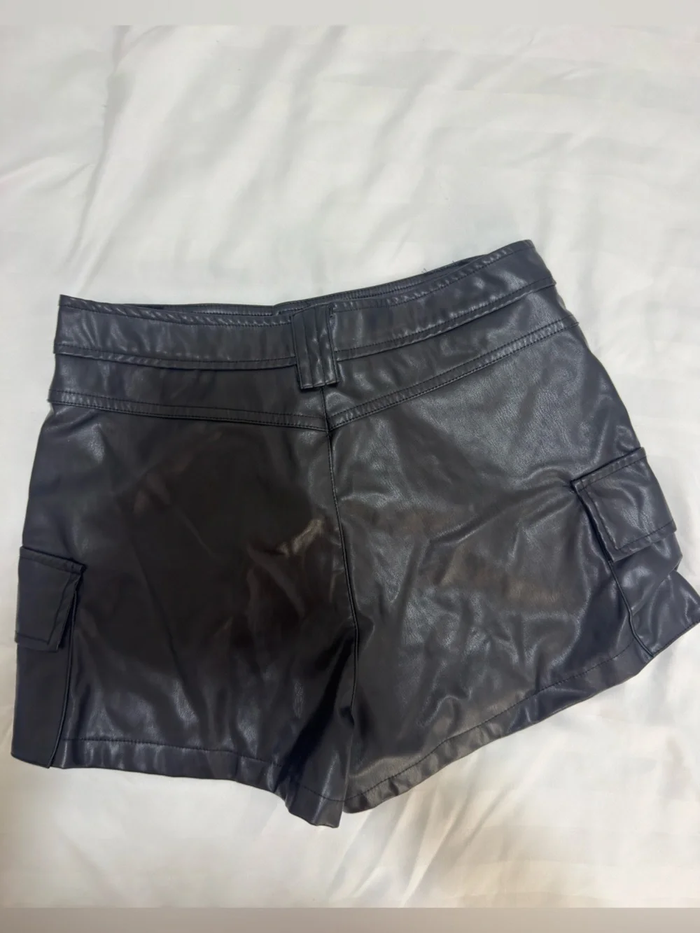 N/A chic black