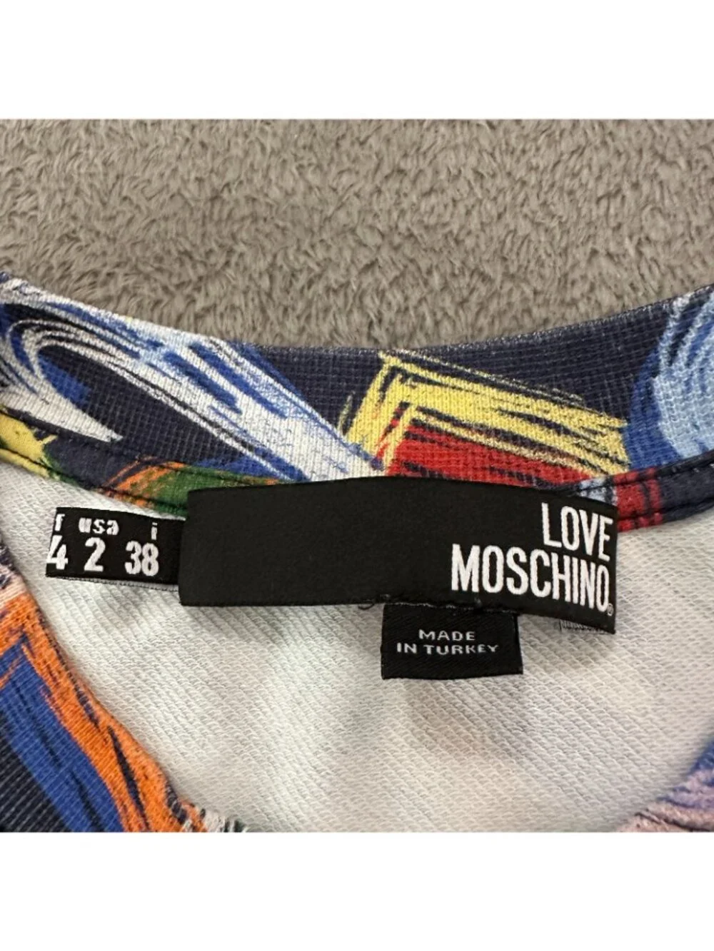 Moschino love multi