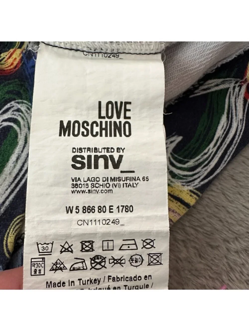 Moschino love multi