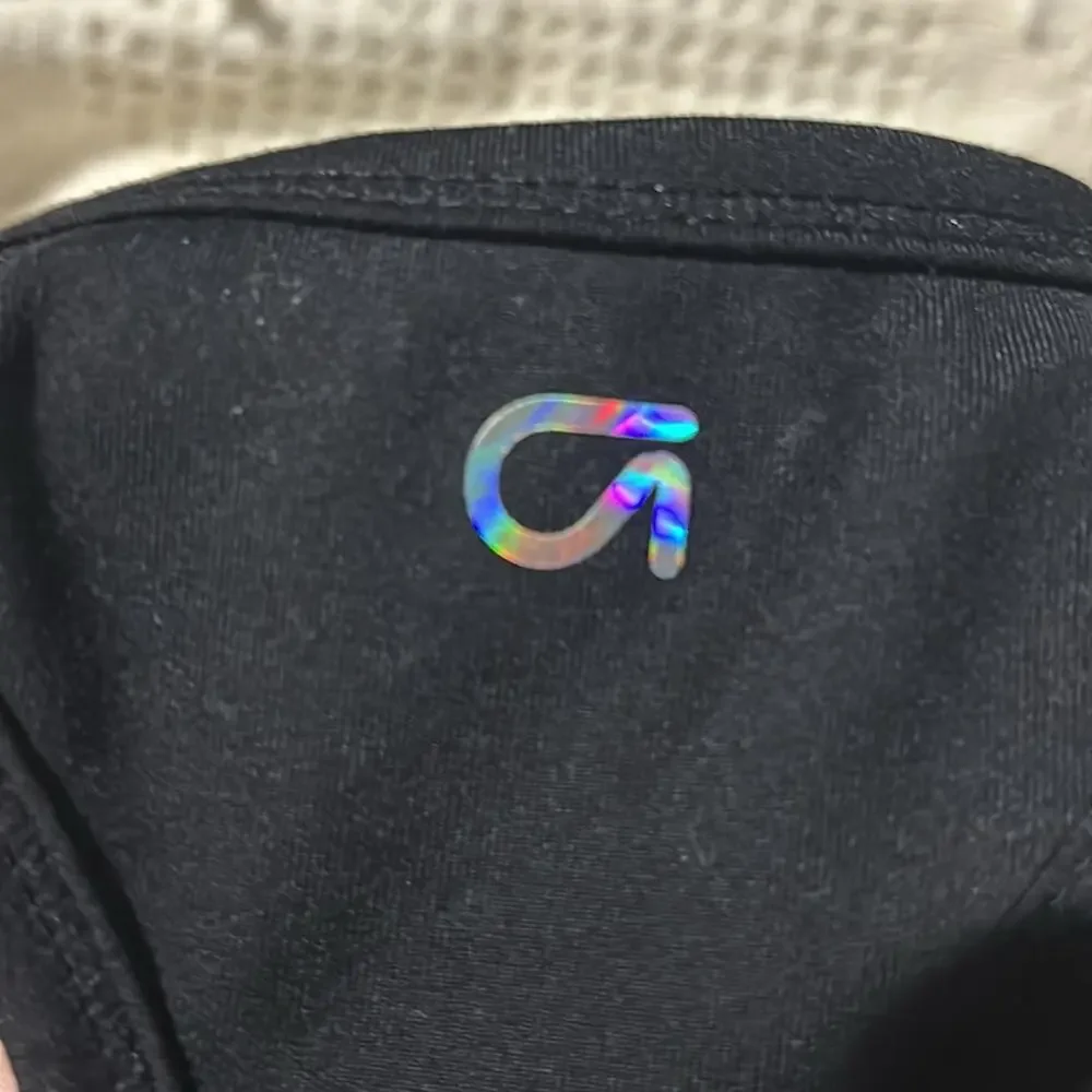 GAP fit black
