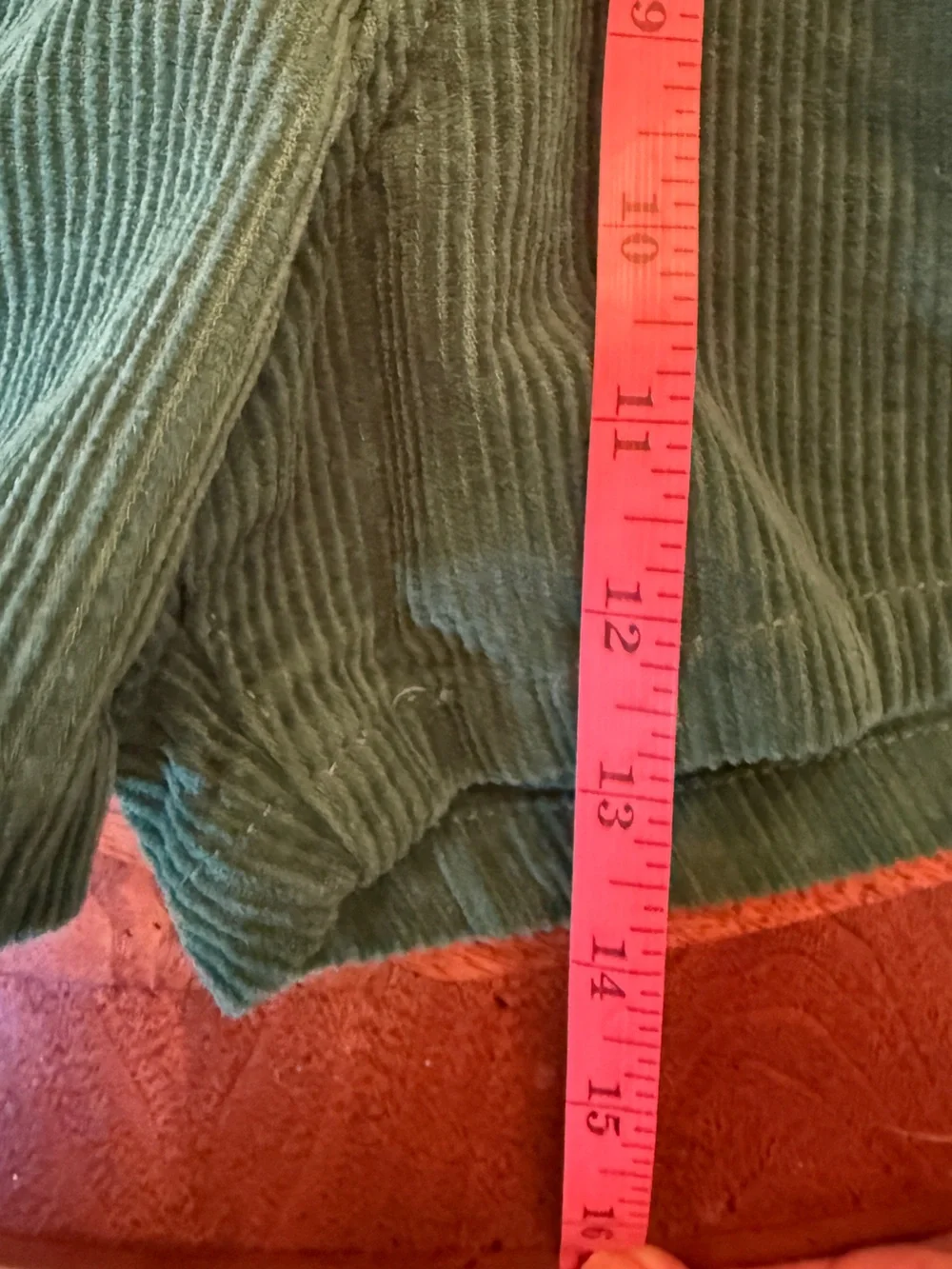 Indigo Rising Emerald Green Corduroy Shorts Women’s Size 11/30 Y2K Low Rise