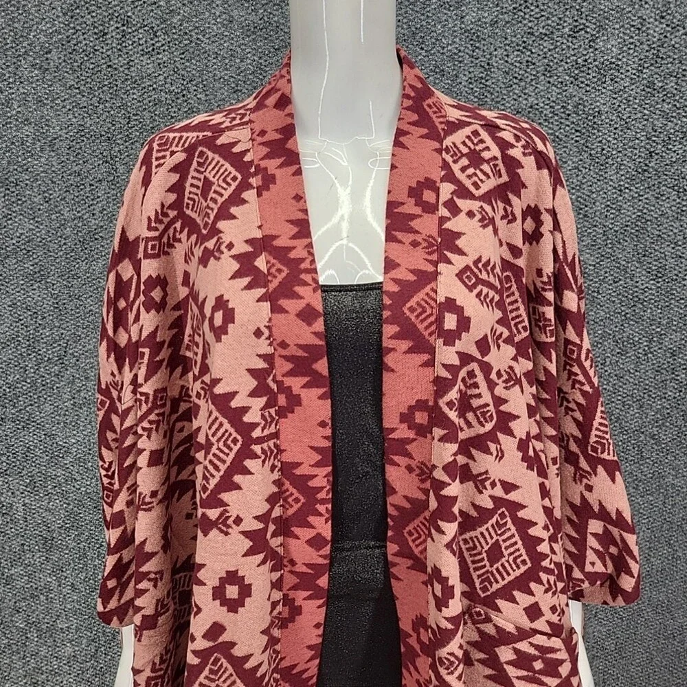 Denim Co Womens Dressy Printed Jacquard Open Front Poncho Cardigan One Size Plus
