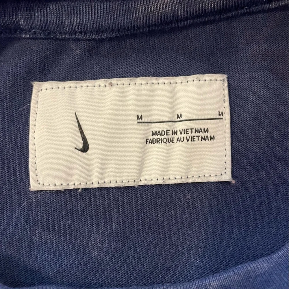 Nike fadeaway shirt