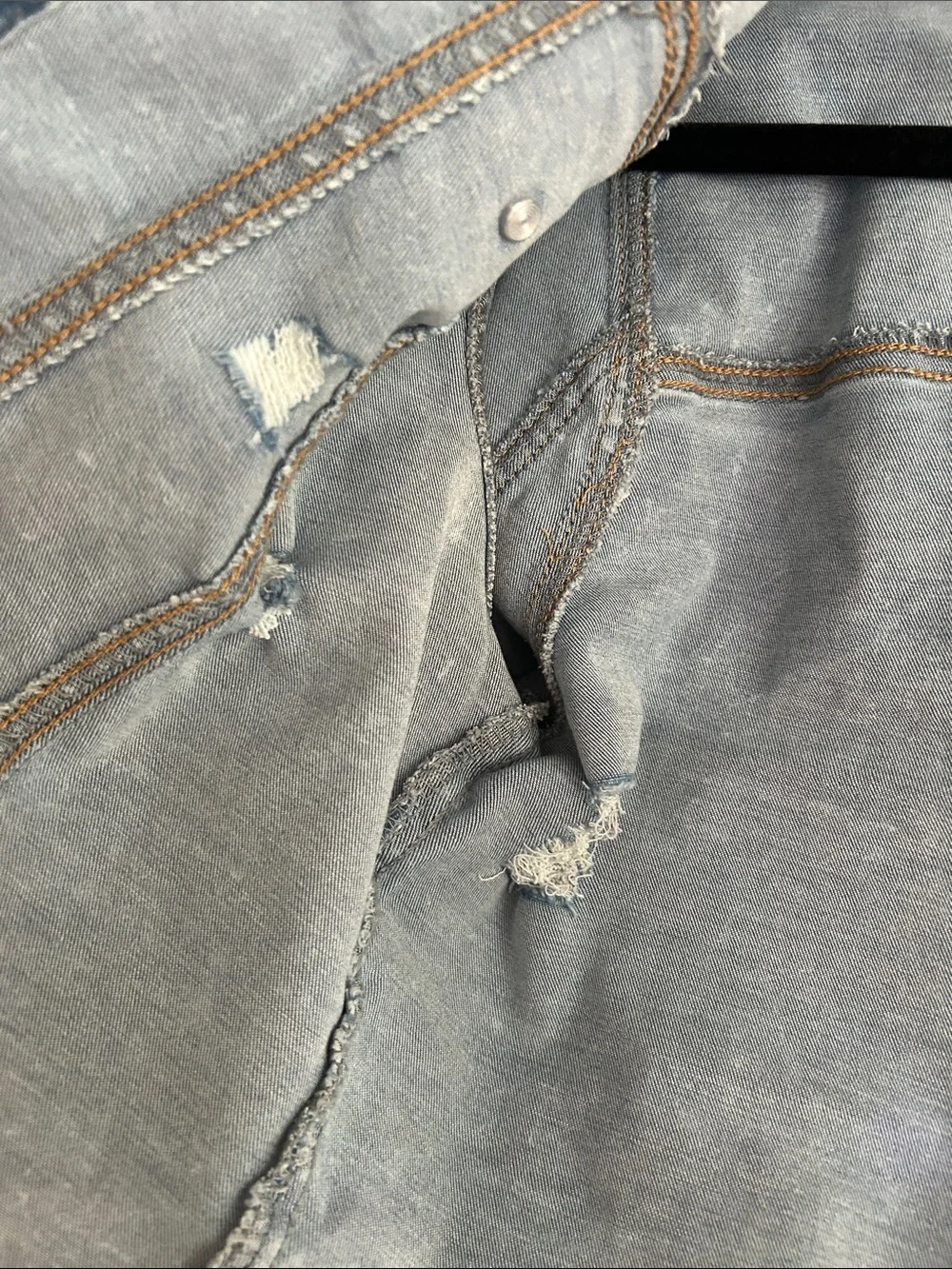 Cropped Light Blue Denim Jacket - Women