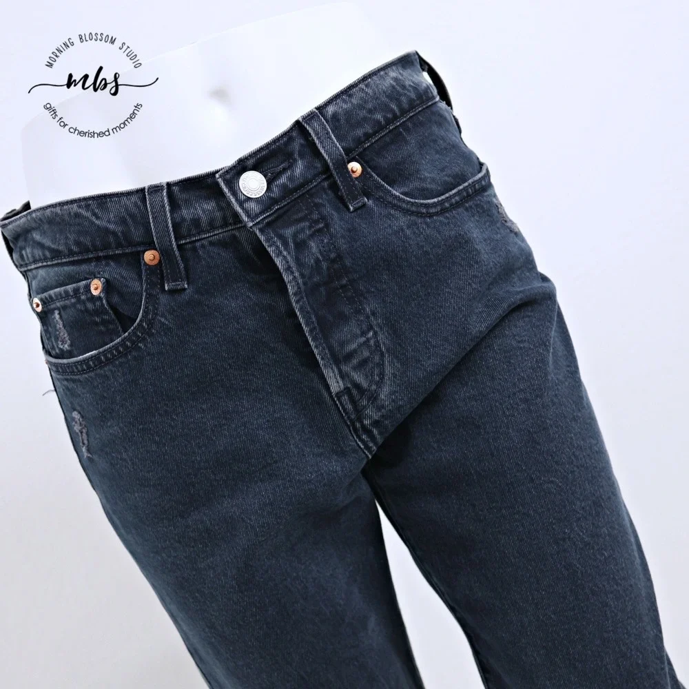 Levis women size
