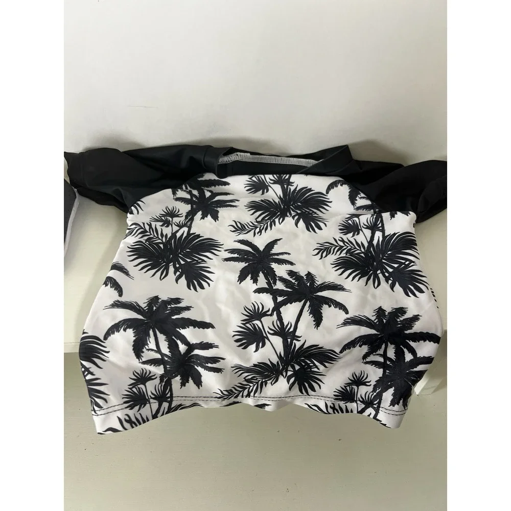 The Unbranded Brand toddler boy