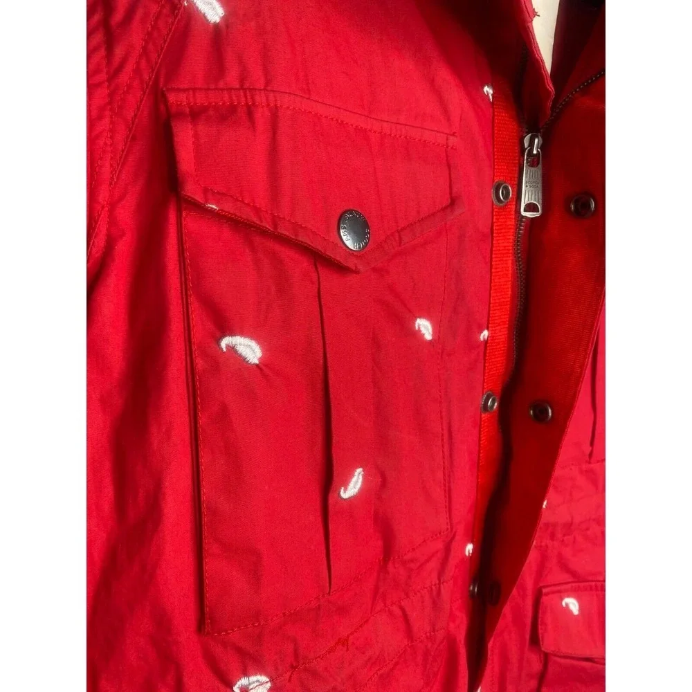 Scotch & Soda embrace elements