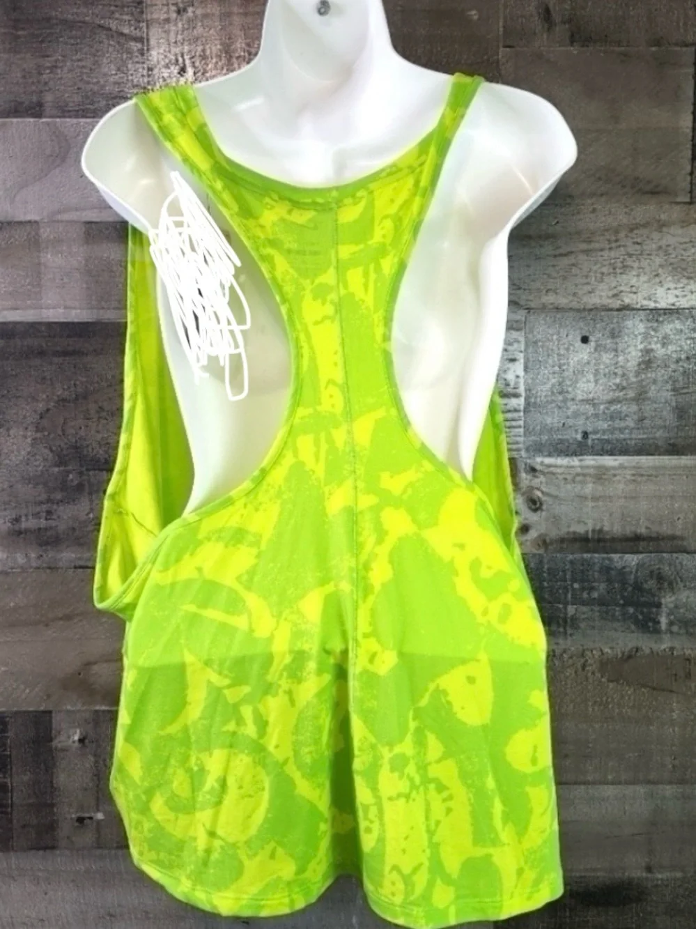 Nike lightweight tank
